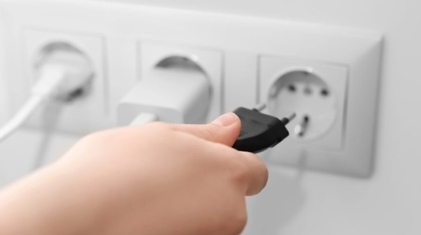 6,2 milhões de consumidores com eletricidade até às 00:00