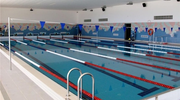 Piscinas municipais de Aljezur reabrem após deteção da legionela