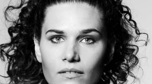 “Notas das Adegas” regressa a Albufeira com Susana Travassos e Club Makumba
