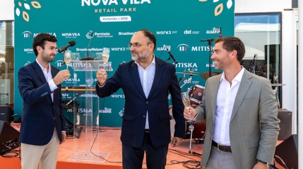 Nova Vila Retail Park foi hoje inaugurado num investimento superior a 20 milhões de euros