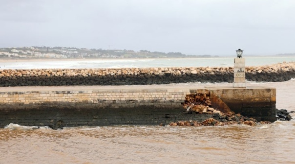 Lagos exige obras urgentes na barra e nas infraestruturas portuárias