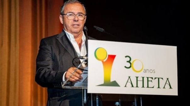 Conferência comemorativa dos 30 anos da AHETA reuniu especialistas em turismo