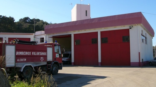 Município de Alcoutim cede duas funcionárias aos Bombeiros locais