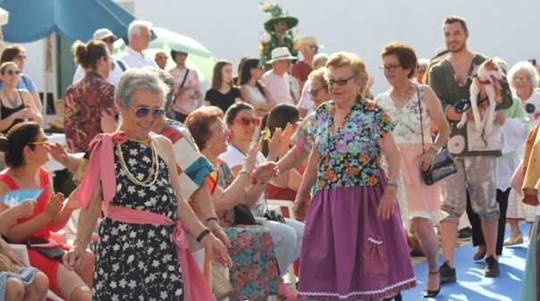 Designers e comunidade de Tavira transformam “lixo em moda”