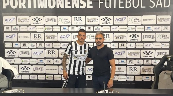 Diogo Casimiro e Mesaque Dju são os primeiros reforços do Portimonense