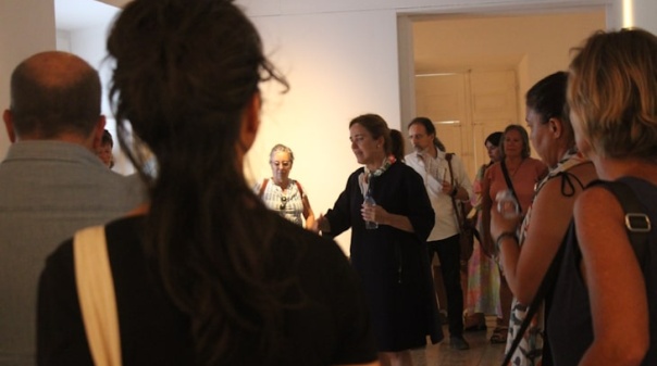 Obra da coleção de arte contemporânea do Estado com visita orientada em Tavira 