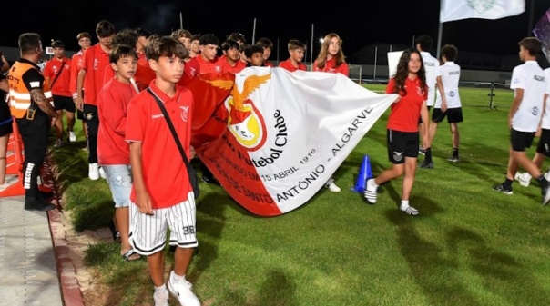 4.000 jovens futebolistas disputam Copa do Guadiana em Vila Real de Santo António