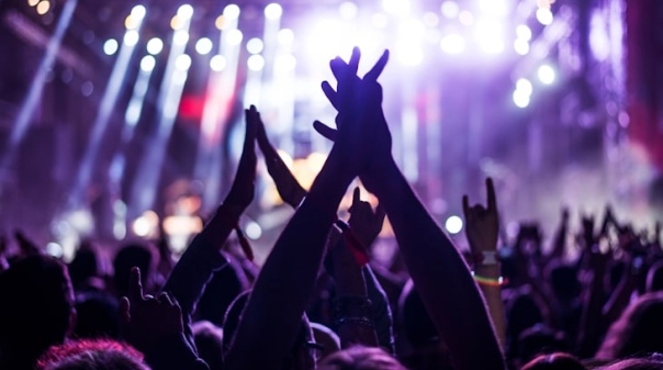 Albufeira convida a mostrar talentos no concurso: “Há Música no Bairro”