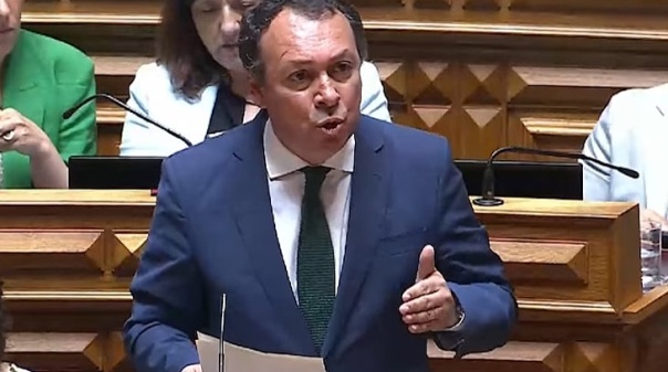 Luís Graça pede ao Governo que abra concurso para a construção do Hospital Central do Algarve 