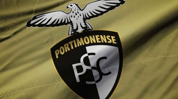 Portimonense apresenta defesa Jarleysom e médio João Casimiro