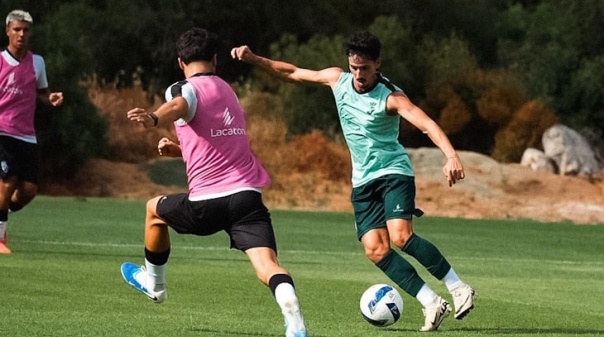 Farense bate equipa de sub-23 no primeiro particular de pré-época