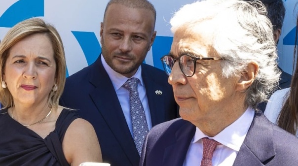Presidente da Assembleia da AR visitou UAlg no âmbito da iniciativa “Parlamento Próximo”