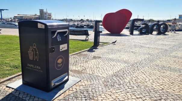 Instaladas papeleiras inteligentes em diversos pontos do concelho de Faro