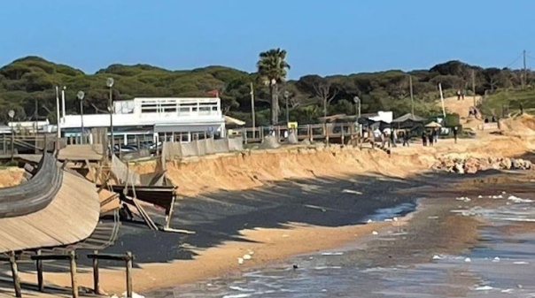 Recarga de areia na Praia do Forte Novo avança após o verão e haverá intervenção nos molhes 