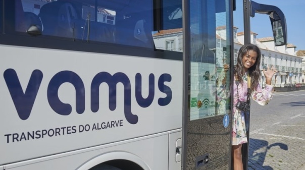 Algarve lança passe único para a rede pública de transporte rodoviário VAMUS
