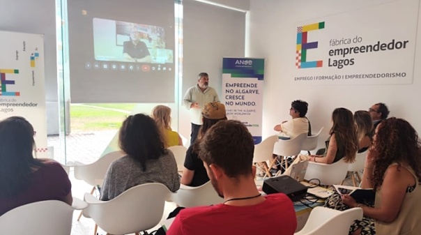 Apresentados projetos de comunidades digitais e inovação em Lagos
