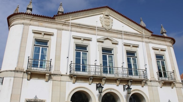 Autárquicas: Fim de ciclo no PSD pode ajudar PS a vencer em Faro 16 anos depois