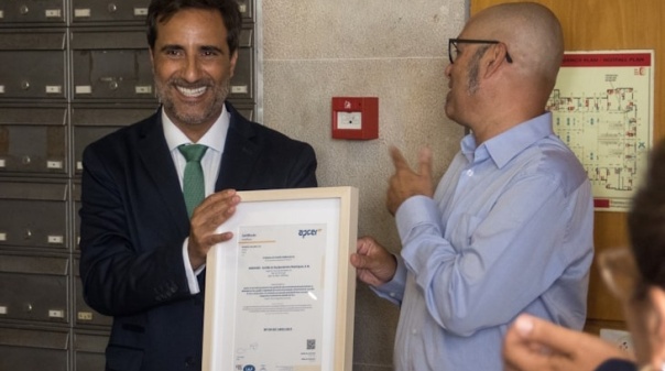 Ambifaro conquista pela primeira vez certificação ambiental e renova a de qualidade