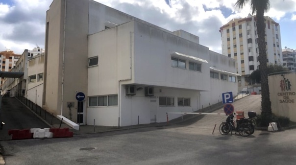 Autárquicas: Candidato do PS a Faro acusa PSD de não ter aproveitado PRR na Saúde 