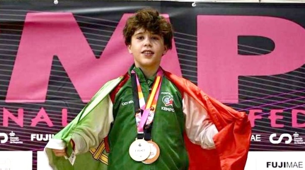Atleta algarvio sagrou-se campeão europeu de Kempo