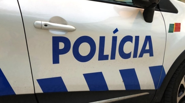 Mulher agredida e ameaçada com arma branca por ex-companheiro em Faro