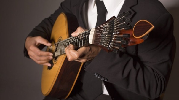 Dia Mundial do Fado celebrado em Quarteira com Luís Manhita e Nádia Catarro
