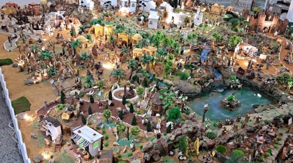 Pres&eacute;pio gigante de Monte Francisco inaugurado no dia 1 de dezembro