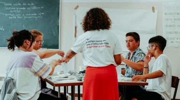 Mentores da Teach For Portugal refor&ccedil;am Educa&ccedil;&atilde;o em S&atilde;o Br&aacute;s de Alportel 