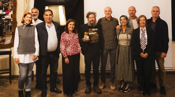 Rogério Cão recebeu o prémio “Calceteiros de Letras”