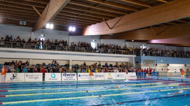 Campeonato Regional de Natação decorreu em Tavira com recorde de participações 