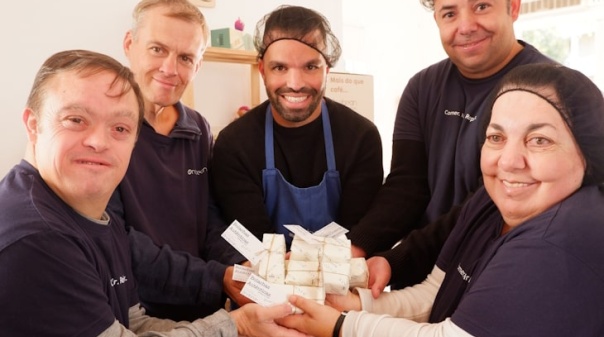 Em Albufeira, há um local com bolachas “Autênticas”. Descubra-o.
