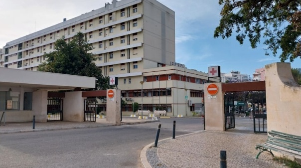 ULS Algarve está a recrutar enfermeiros e assistentes operacionais para unidade de Faro