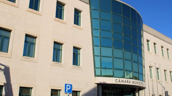 Câmara de Lagoa está a recrutar para cargos de direção intermédia