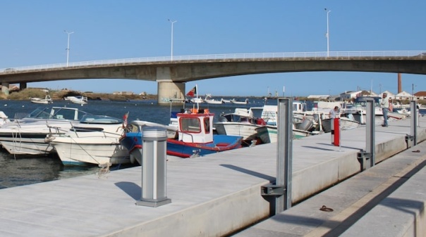 Encerramento de gasolineira no porto de Tavira afeta meia centena de embarcações
