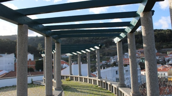 Revista &ldquo;F&aacute;brica de Mem&oacute;rias&rdquo; lan&ccedil;a primeiro n&uacute;mero com foco no patrim&oacute;nio cultural de Monchique