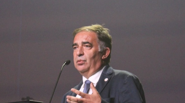 Jos&eacute; Apolin&aacute;rio posiciona-se para renovar o lugar &agrave; frente da CCDR do Algarve