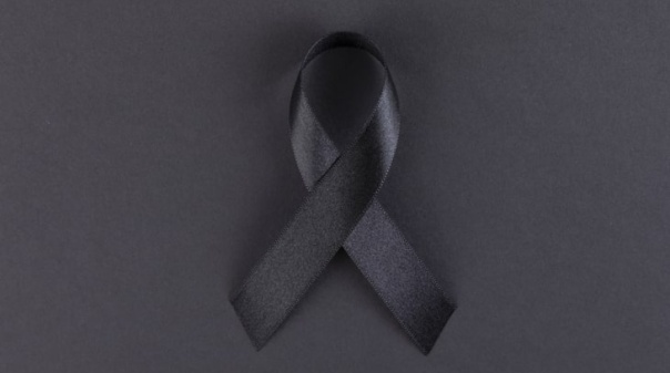 Munic&iacute;pio de Faro lamenta "profundamente" falecimento do professor Artur Lara Ramos