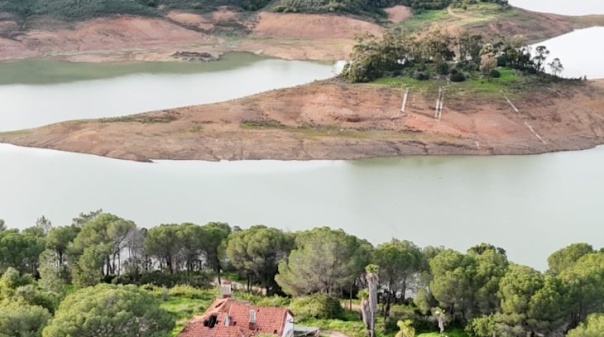 Entidades iniciam descargas controladas nas Barragens do Arade e de Odelouca