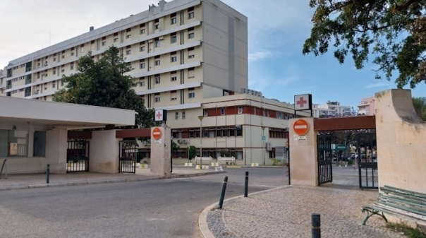 Falta de entendimento entre m&eacute;dicos e ULS Algarve desfalca Servi&ccedil;o de Urg&ecirc;ncia em Faro    