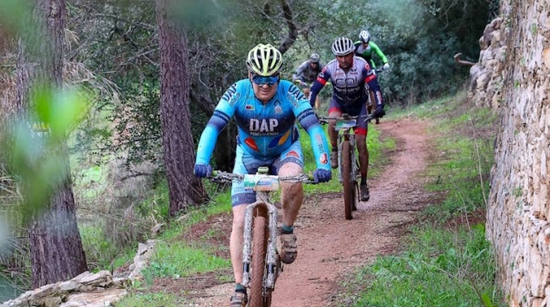 Mais de 700 ciclistas participam na 5.&ordf; edi&ccedil;&atilde;o do RaceNature em Albufeira