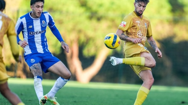 FC Porto conclui est&aacute;gio no Algarve com vit&oacute;ria sobre o Farense
