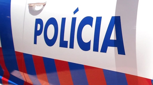 Homem detido em Lagos por tr&aacute;fico de droga fica em pris&atilde;o preventiva