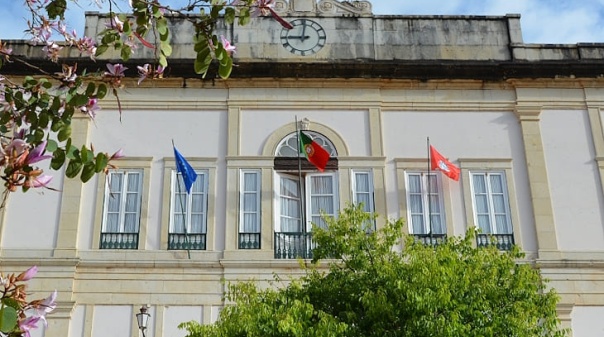 Munic&iacute;pio de Silves abre candidaturas para dois postos de trabalho 
