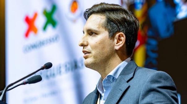 Congresso Nacional da ANAFRE aprovou mo&ccedil;&atilde;o de autarca de Arma&ccedil;&atilde;o de P&ecirc;ra