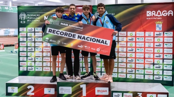 Atletismo: Equipa Sub-18 do CD Areias S. Jo&atilde;o conquista t&iacute;tulo nacional com novo recorde