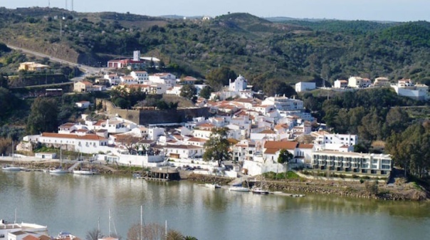 Guadiana j&aacute; "baixou significativamente" em Alcoutim