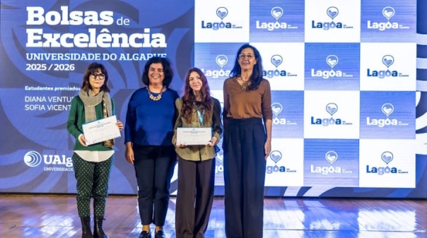 Duas estudantes do concelho de Lagoa distinguidas com Bolsas de Excel&ecirc;ncia da Universidade do Algarve