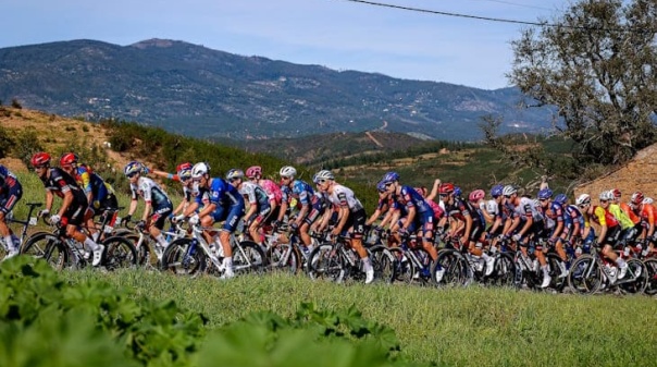 Volta ao Algarve: 'Pontos quentes' s&atilde;o inova&ccedil;&atilde;o em edi&ccedil;&atilde;o que ser&aacute; definida pelo Malh&atilde;o