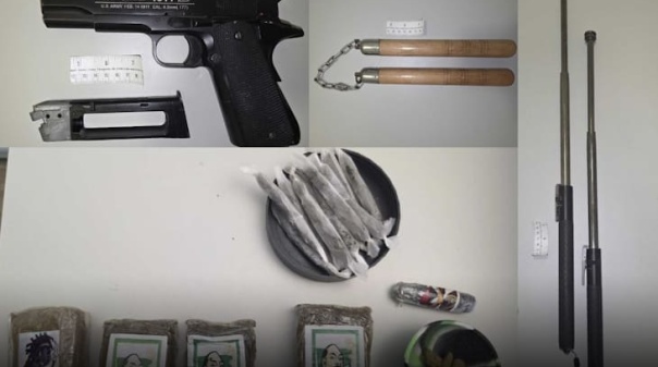 PSP apreende haxixe, bast&otilde;es e arma de airsoft a dois jovens em Vila Real de Santo Ant&oacute;nio