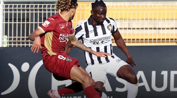 II Liga: Acad&eacute;mico de Viseu vence Portimonense com golo solit&aacute;rio de Gohi